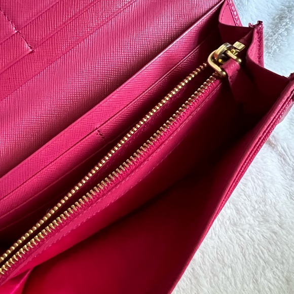 Prada saffiano quilted long wallet hot pink and gold tone hardware w box! EUD - Picture 12 of 16